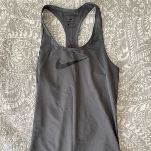 nike workout tank